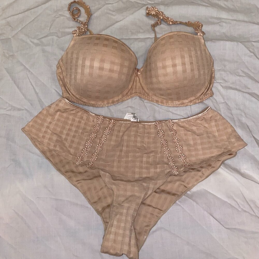 Nude Matching Marie Jo set